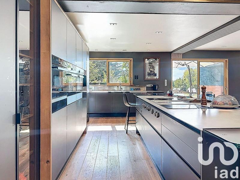 Maison de maîtres - 391 m² - 6 pièces