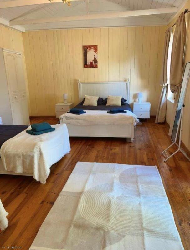 Maison en pierre - 130 m² - 5 pièces