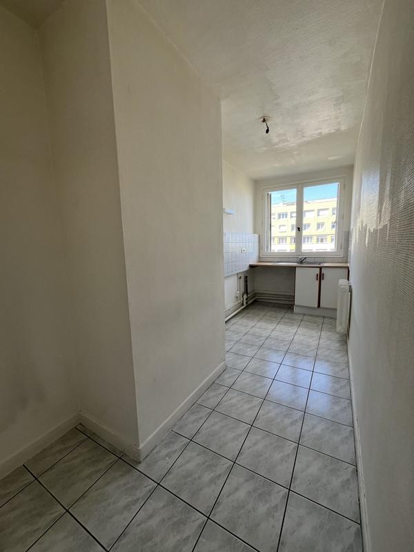 Appartement - 70 m² - 4 pièces