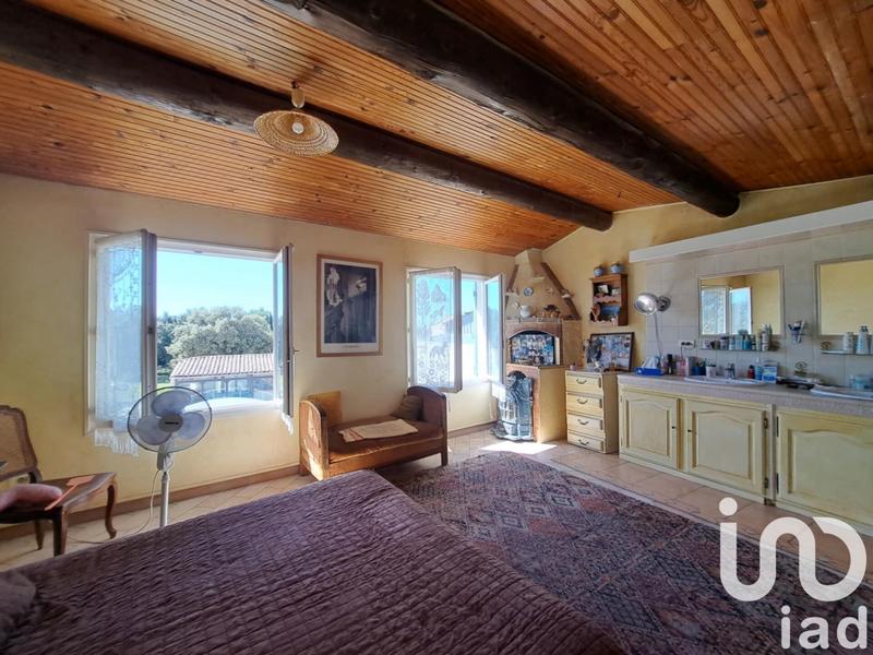 Maison - 220 m² - 7 pièces