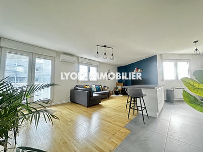 Appartement - 83 m² - 4 pièces