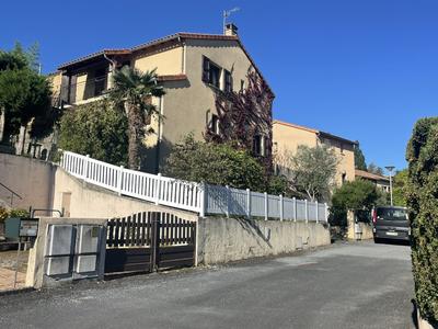 Maison - 150 m² - 5 pièces