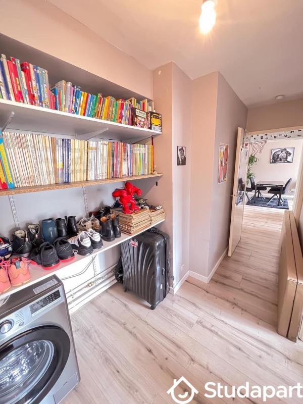 Chambre - 9 m² - 1 pièce