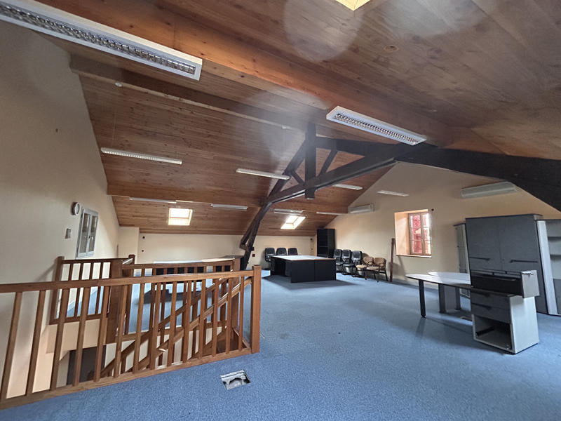 Maison - 192 m² - 5 pièces