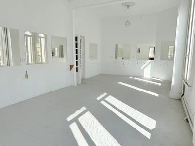 Bureau - 140 m² - 5 pièces