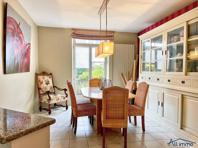 Maison ancienne - 180 m² - 6 pièces