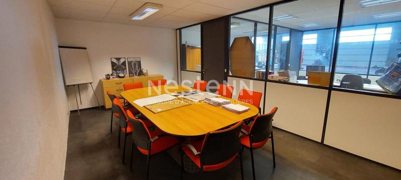 Entrepôt - 10 000 m²