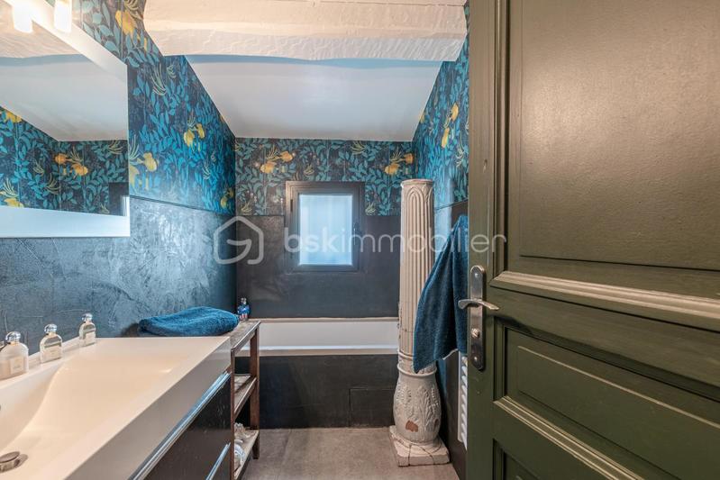 Maison - 150 m² - 6 pièces