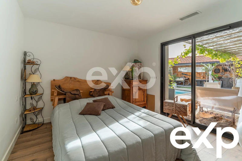 Maison - 160 m² - 6 pièces