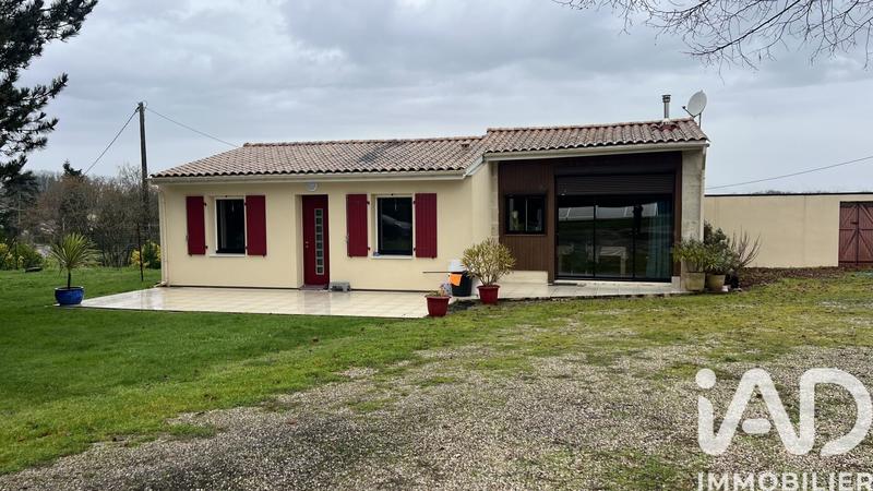 Maison de village - 225 m² - 9 pièces