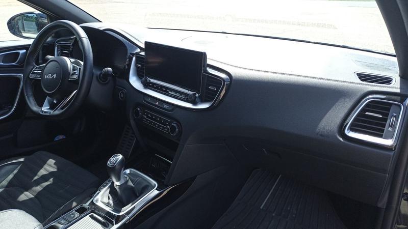 Kia Ceed 1.0 t-Gdi 120 Gt-Line