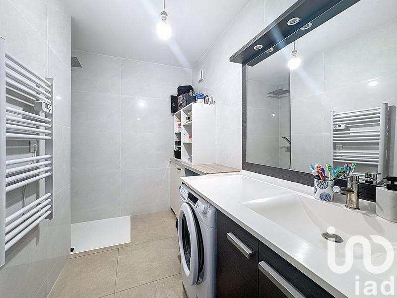 Appartement - 90 m² - 4 pièces