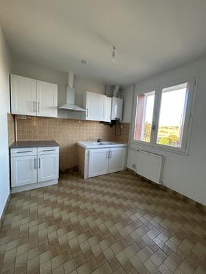 Appartement - 77 m² - 3 pièces