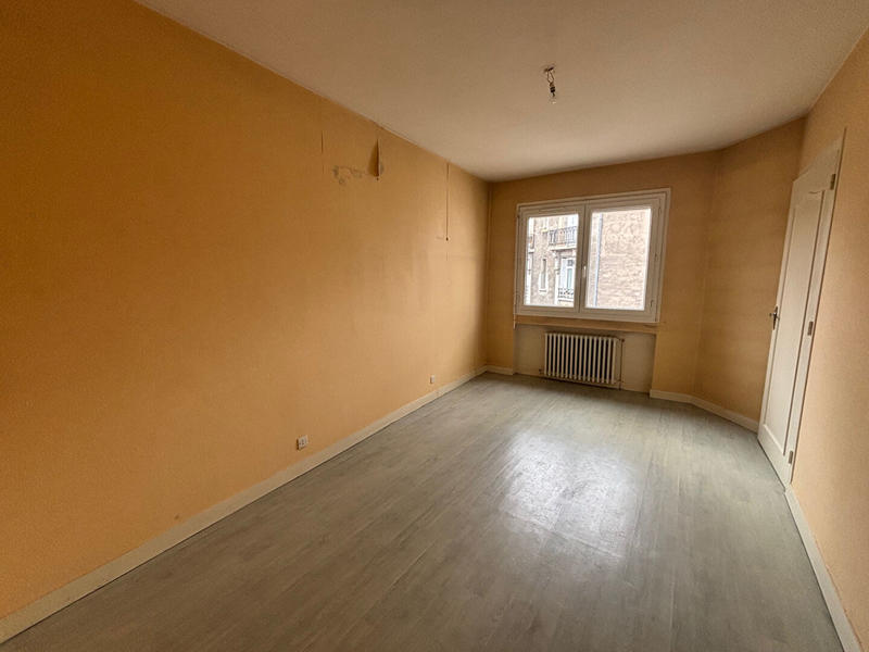 Immeuble - 240 m² - 12 pièces