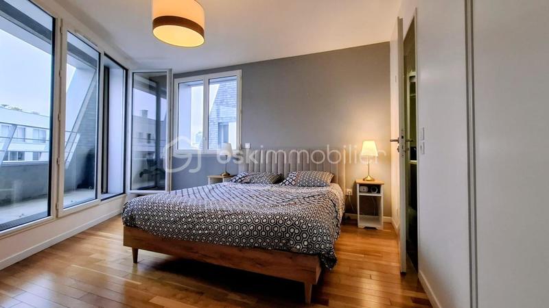 Appartement - 97 m² - 5 pièces