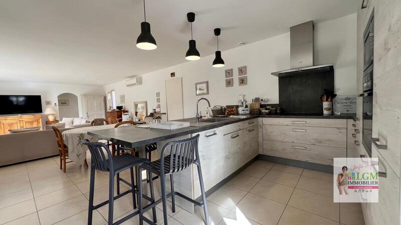 Maison - 105 m² - 4 pièces