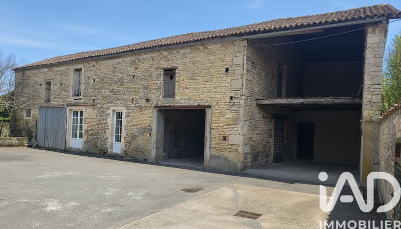 Maison de ville - 250 m² - 10 pièces