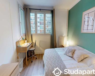 Chambre - 110 m² - 1 pièce