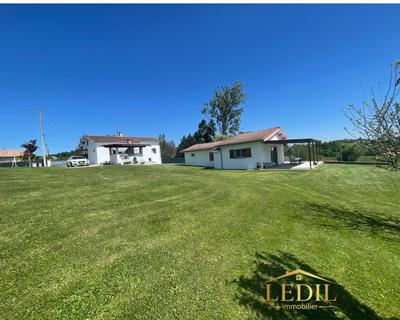 Maison - 166 m² - 7 pièces