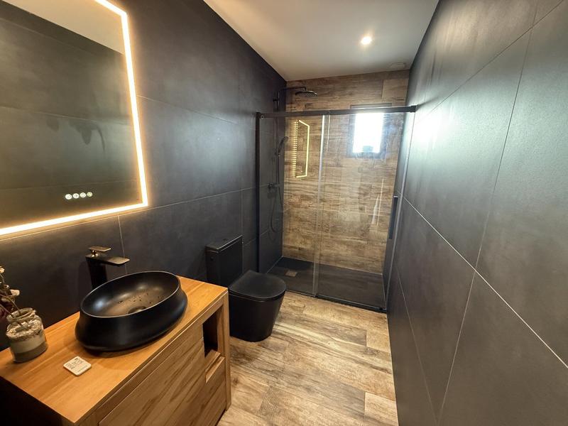 Villa - 293 m² - 8 pièces