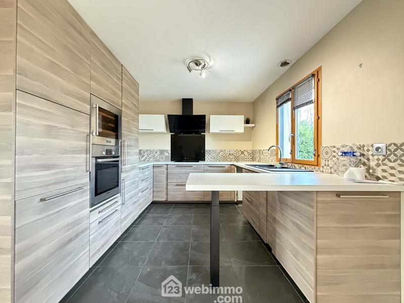 Maison - 120 m² - 6 pièces