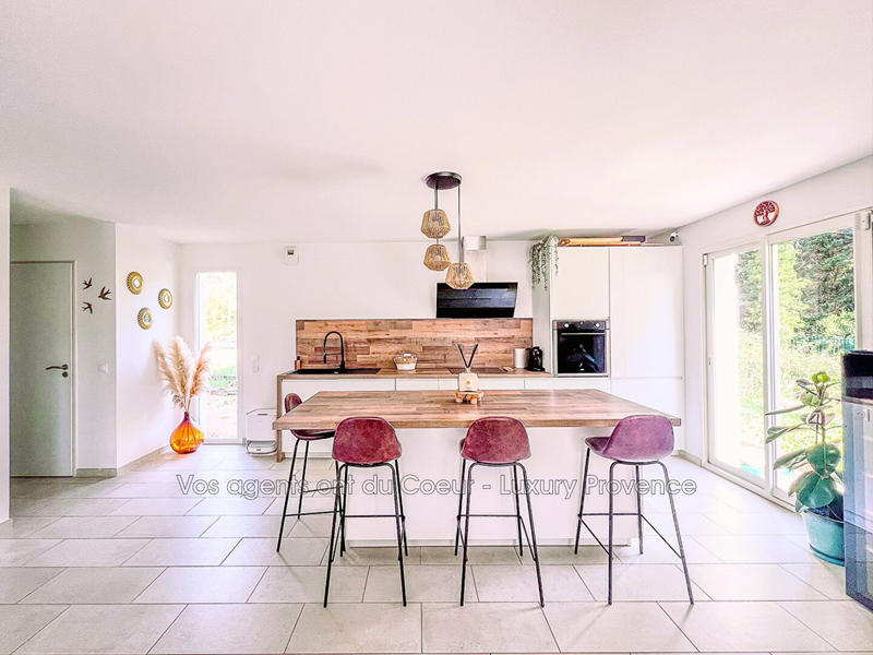 Villa - 140 m² - 5 pièces