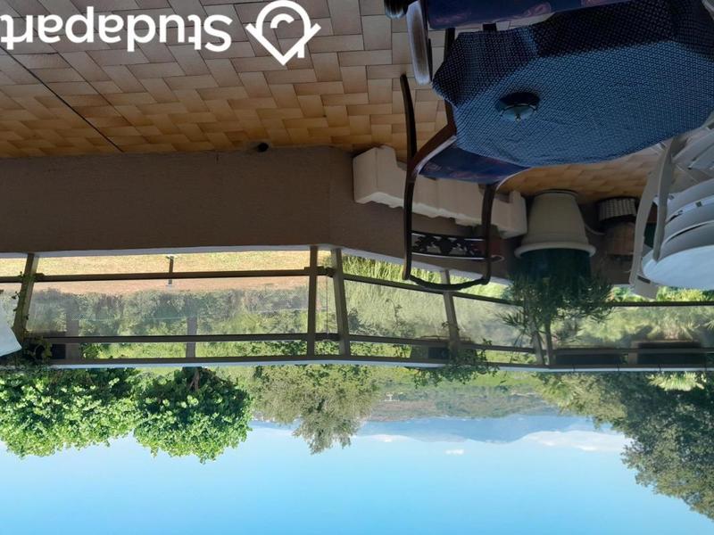 Chambre - 9 m² - 1 pièce