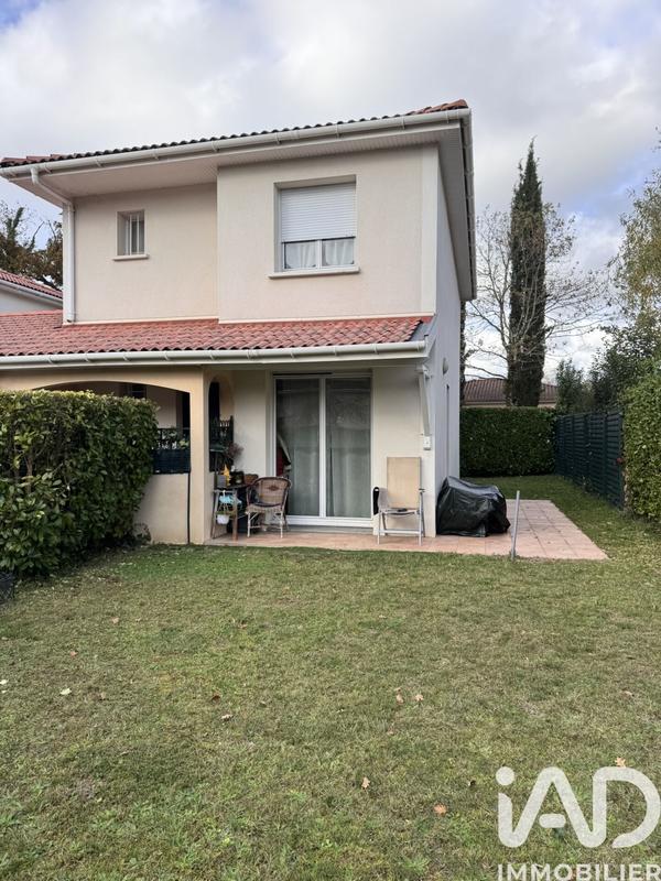 Maison - 90 m² - 4 pièces