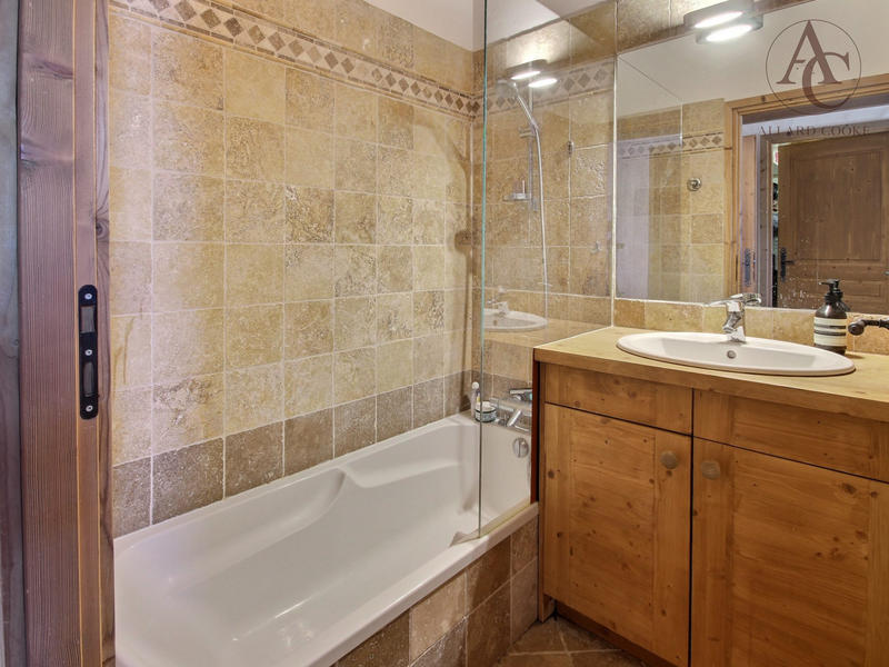 Appartement - 83 m² - 5 pièces