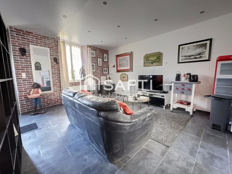 Maison - 185 m² - 10 pièces