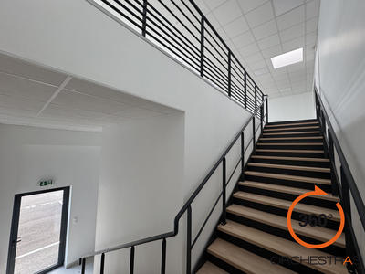 Local d'activités - 229 m²