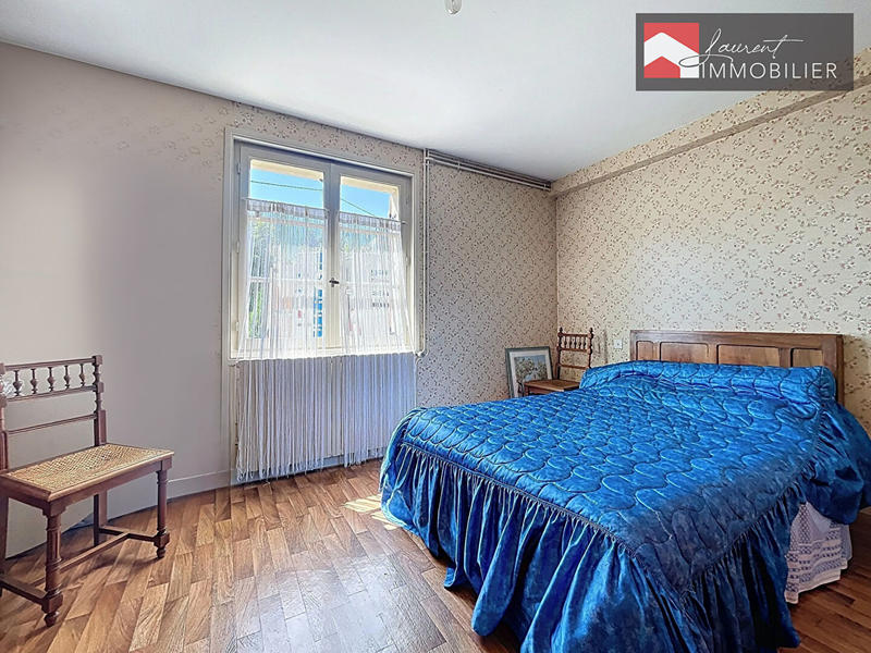 Maison - 162 m² - 6 pièces