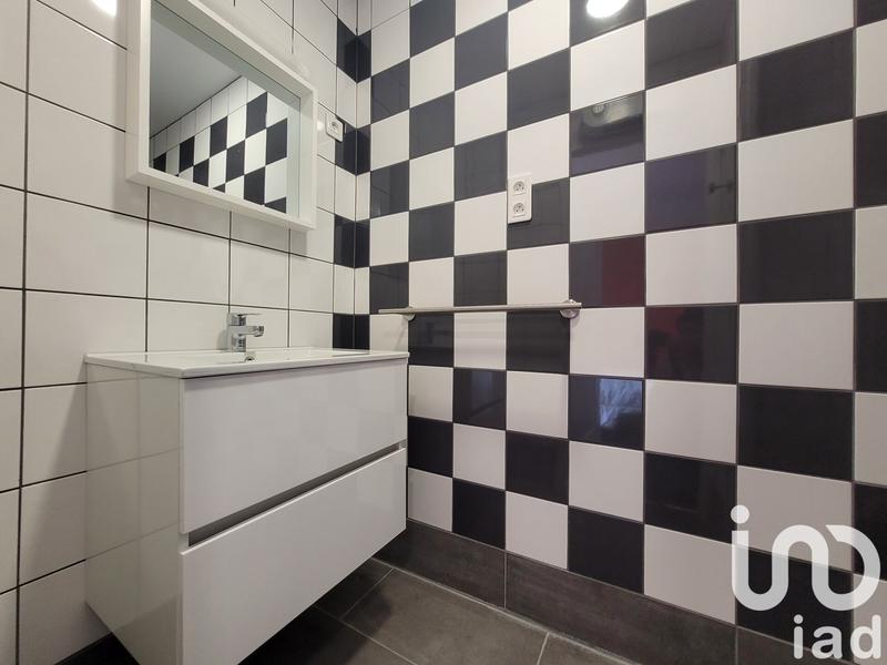 Maison - 85 m² - 5 pièces