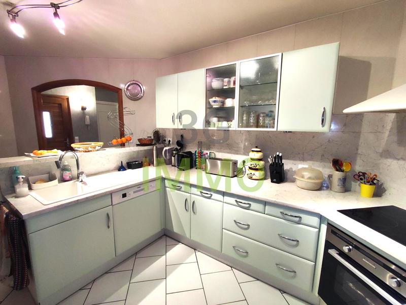 Maison - 120 m² - 5 pièces