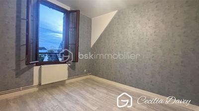 Maison de ville - 70 m² - 4 pièces