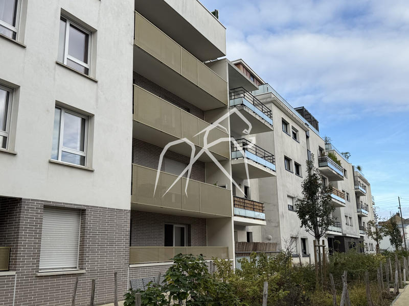 Appartement - 75 m² - 4 pièces