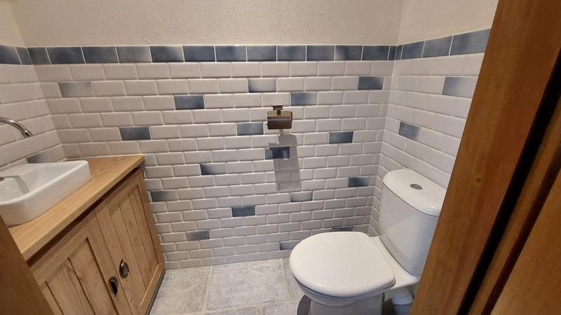 Maison - 300 m² - 8 pièces