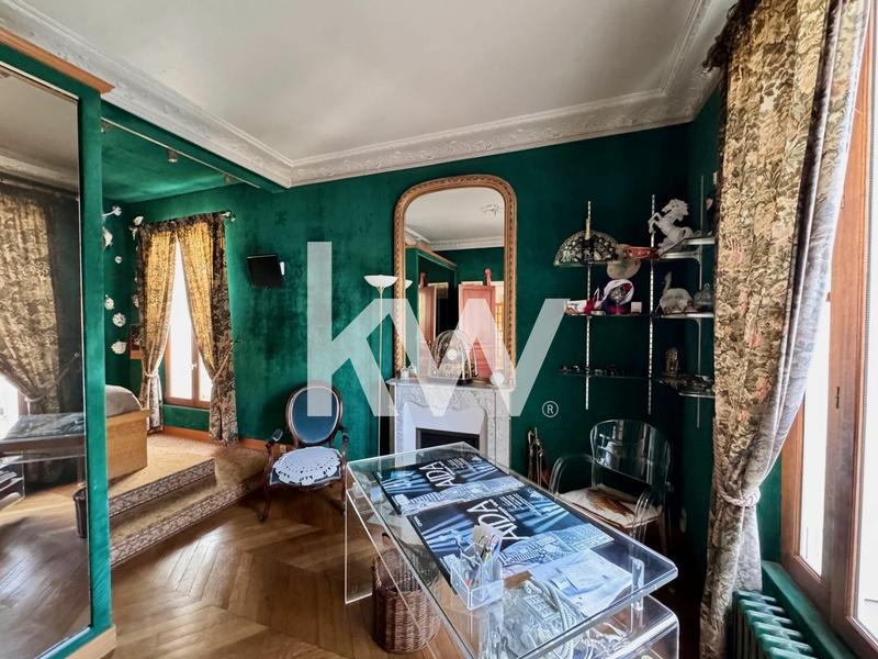 Maison - 380 m² - 10 pièces