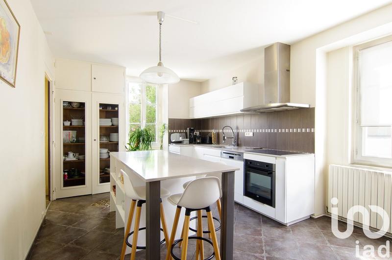 Maison - 180 m² - 6 pièces