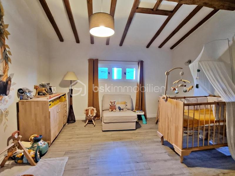 Corps de ferme - 215 m² - 5 pièces