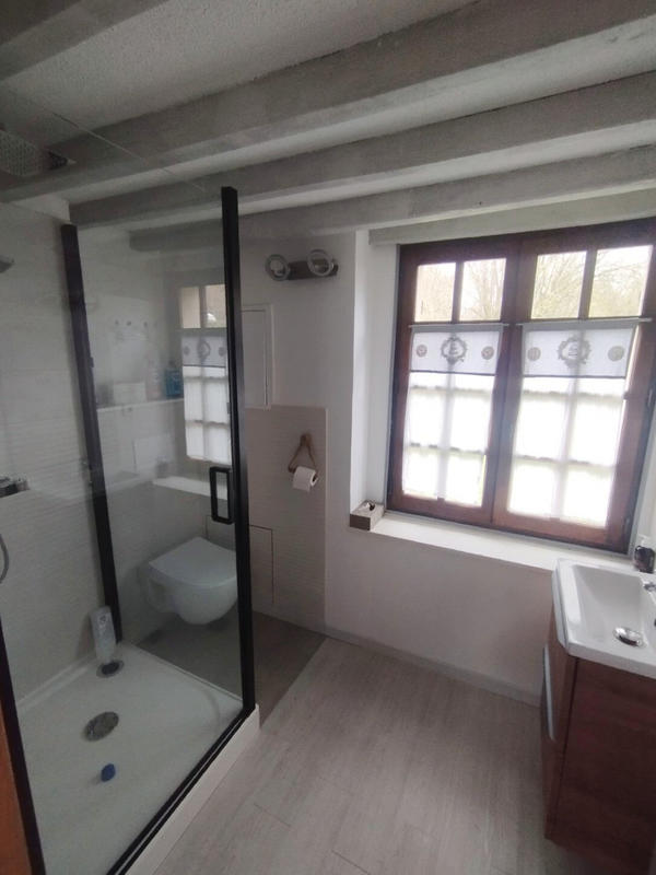 Maison - 167 m² - 6 pièces