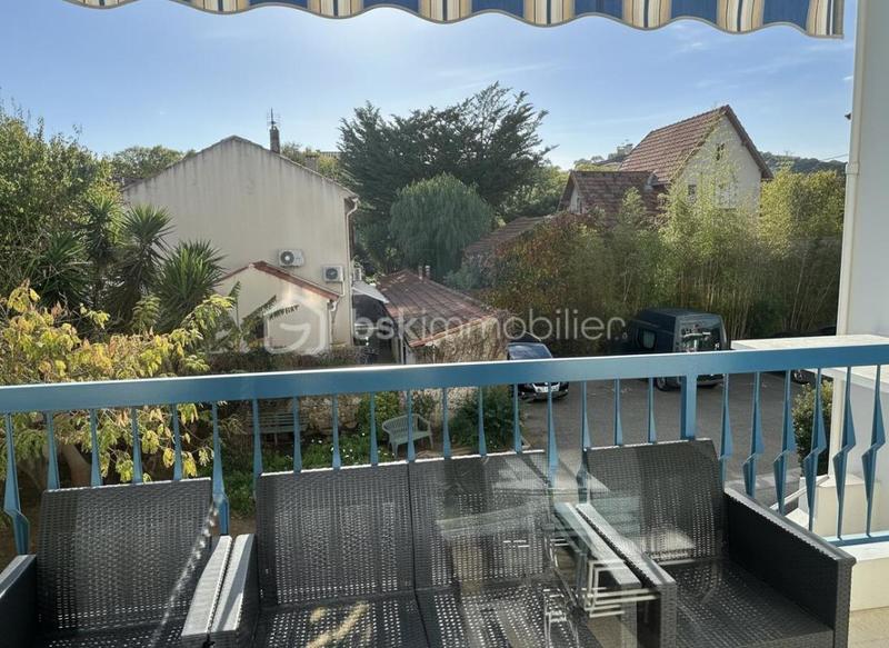 Appartement - 85 m² - 3 pièces