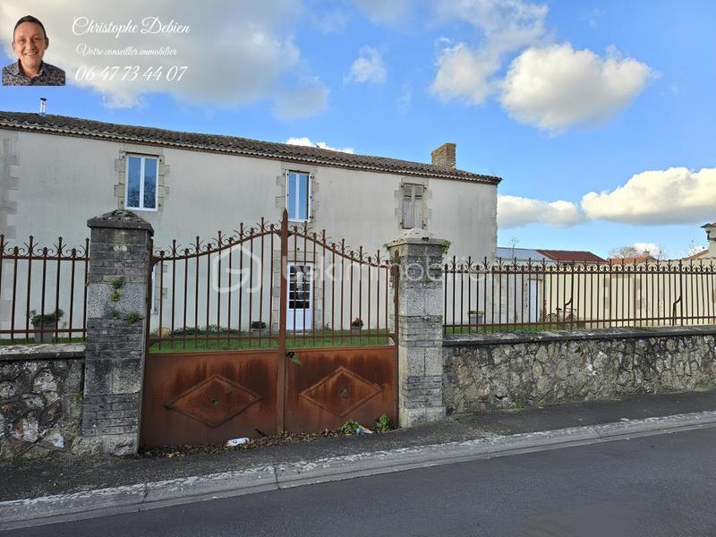 Maison en pierre - 176 m² - 6 pièces