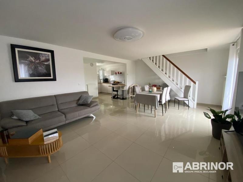 Maison - 77 m² - 4 pièces