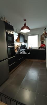 Maison - 87 m² - 4 pièces