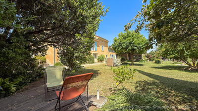 Mas - 327 m² - 8 pièces