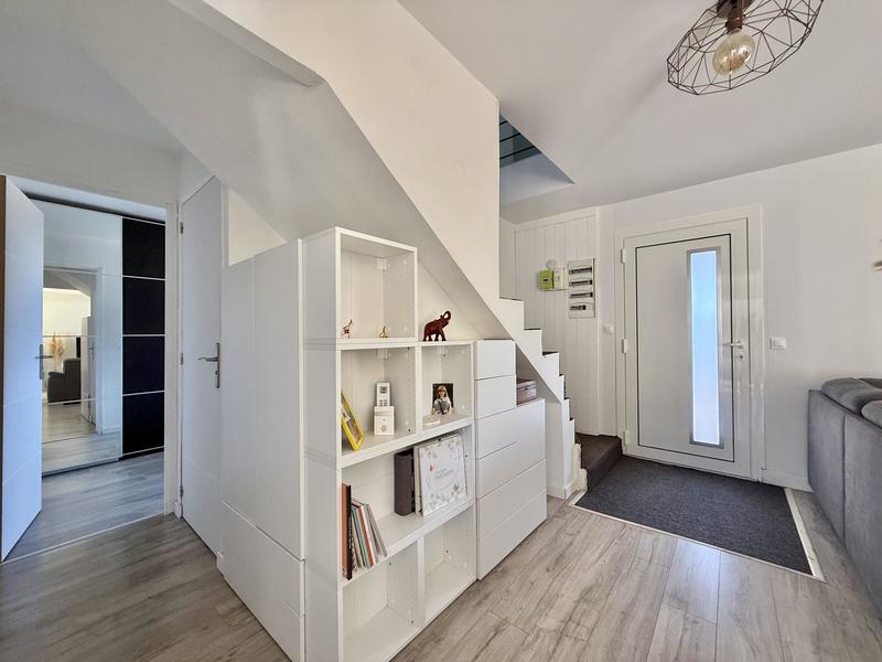 Maison - 136 m² - 5 pièces