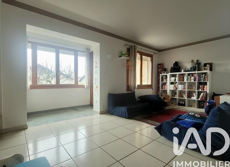 Maison - 214 m² - 6 pièces