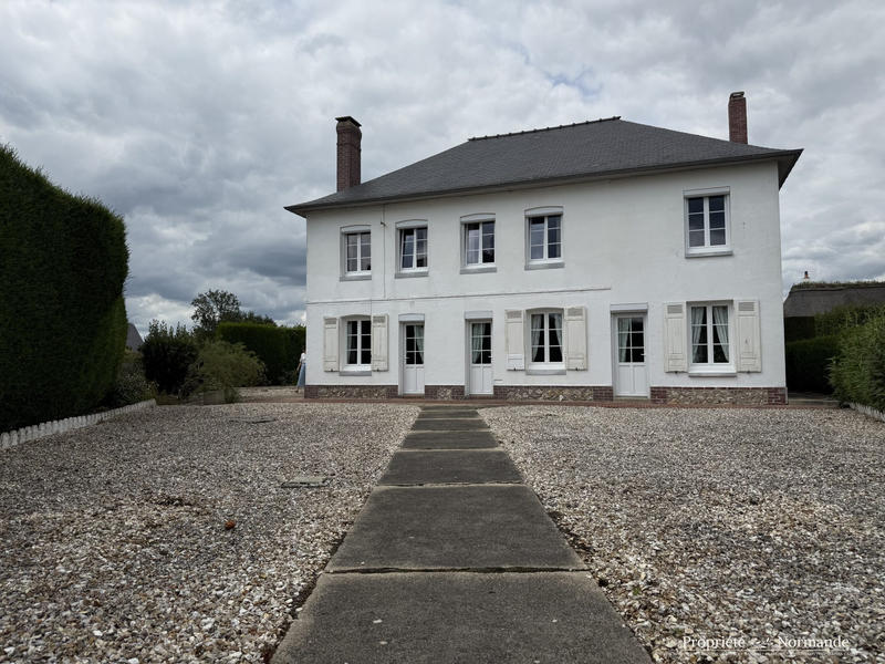 Maison - 151 m² - 6 pièces