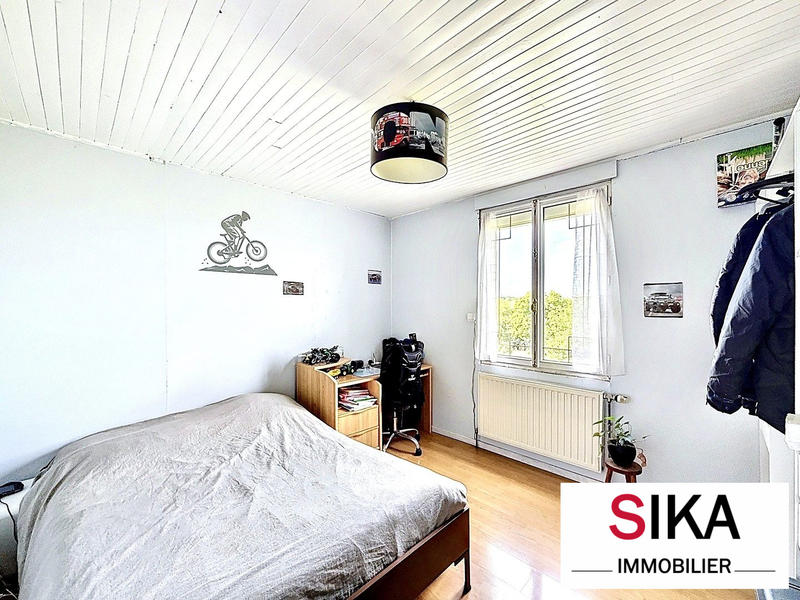 Maison - 99 m² - 4 pièces